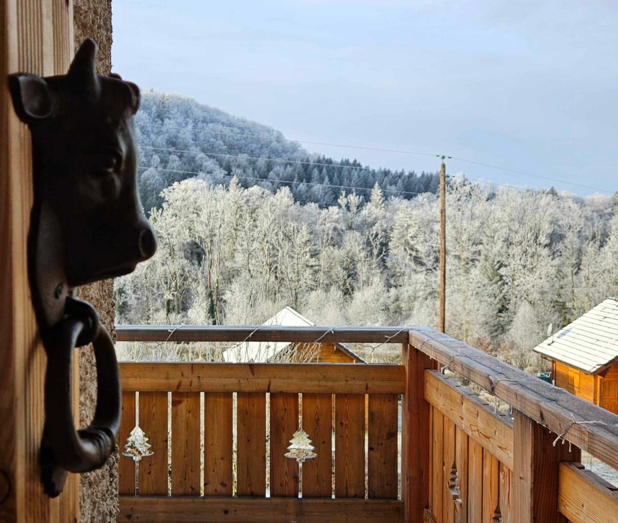 Le Refuge Du Herisson Doucier Exterior foto